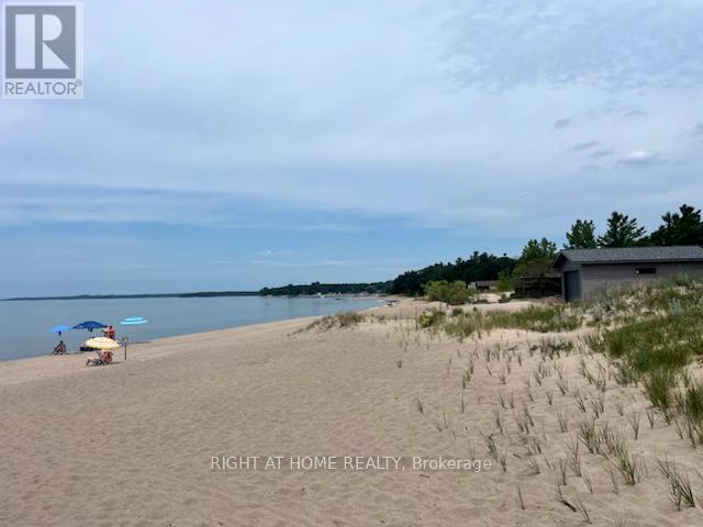 73 Lesperance Road, Tiny, Ontario  L0L 2J0 - Photo 7 - S12267798