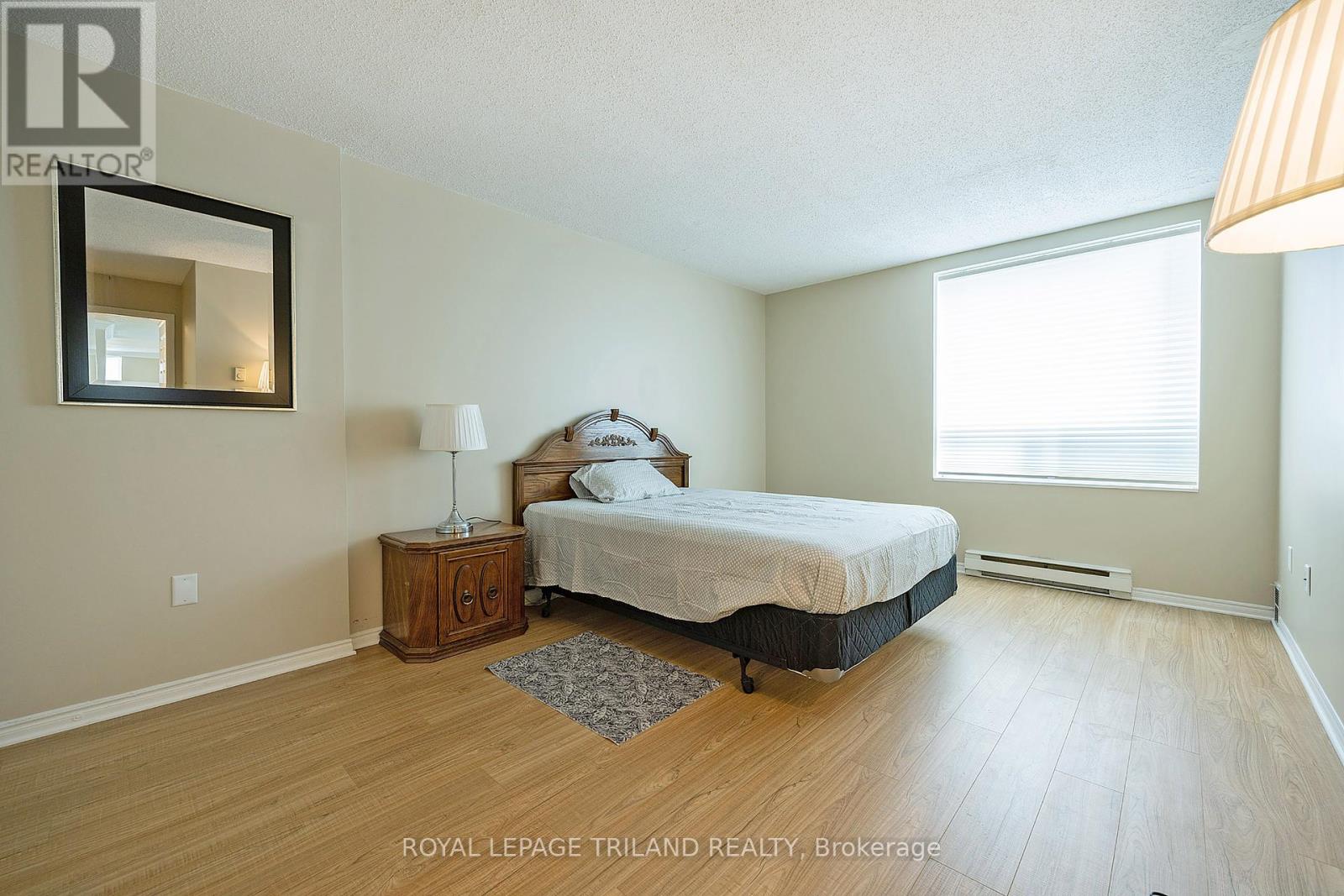 601 - 500 Talbot Street, London East, Ontario  N6A 2S3 - Photo 11 - X12376280