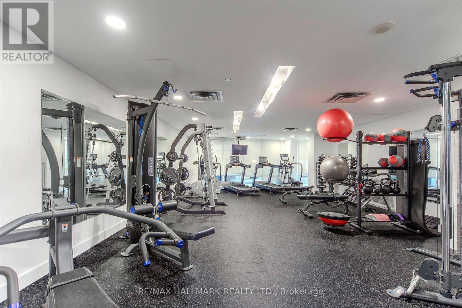 1001 - 15 Bruyeres Mews, Toronto (Niagara), Ontario  M5V 0A7 - Photo 26 - C12396256