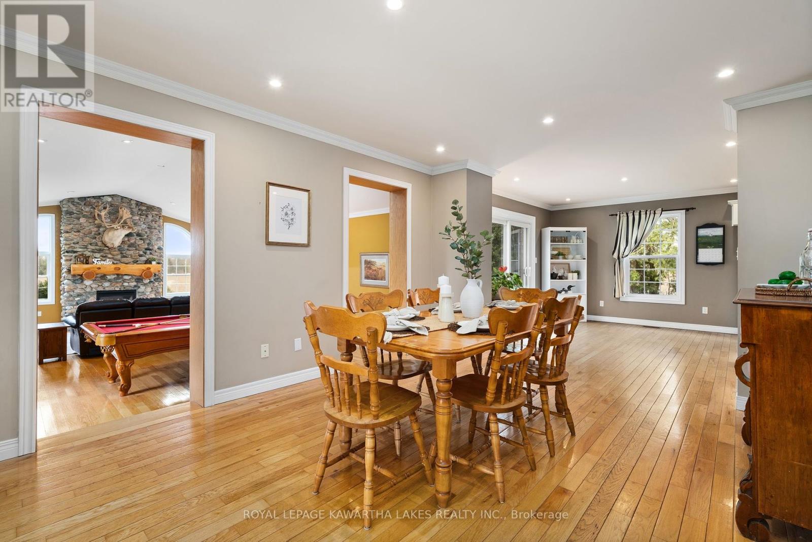 890 Woodville Road, Kawartha Lakes, Ontario  K0M 2T0 - Photo 10 - X12396313