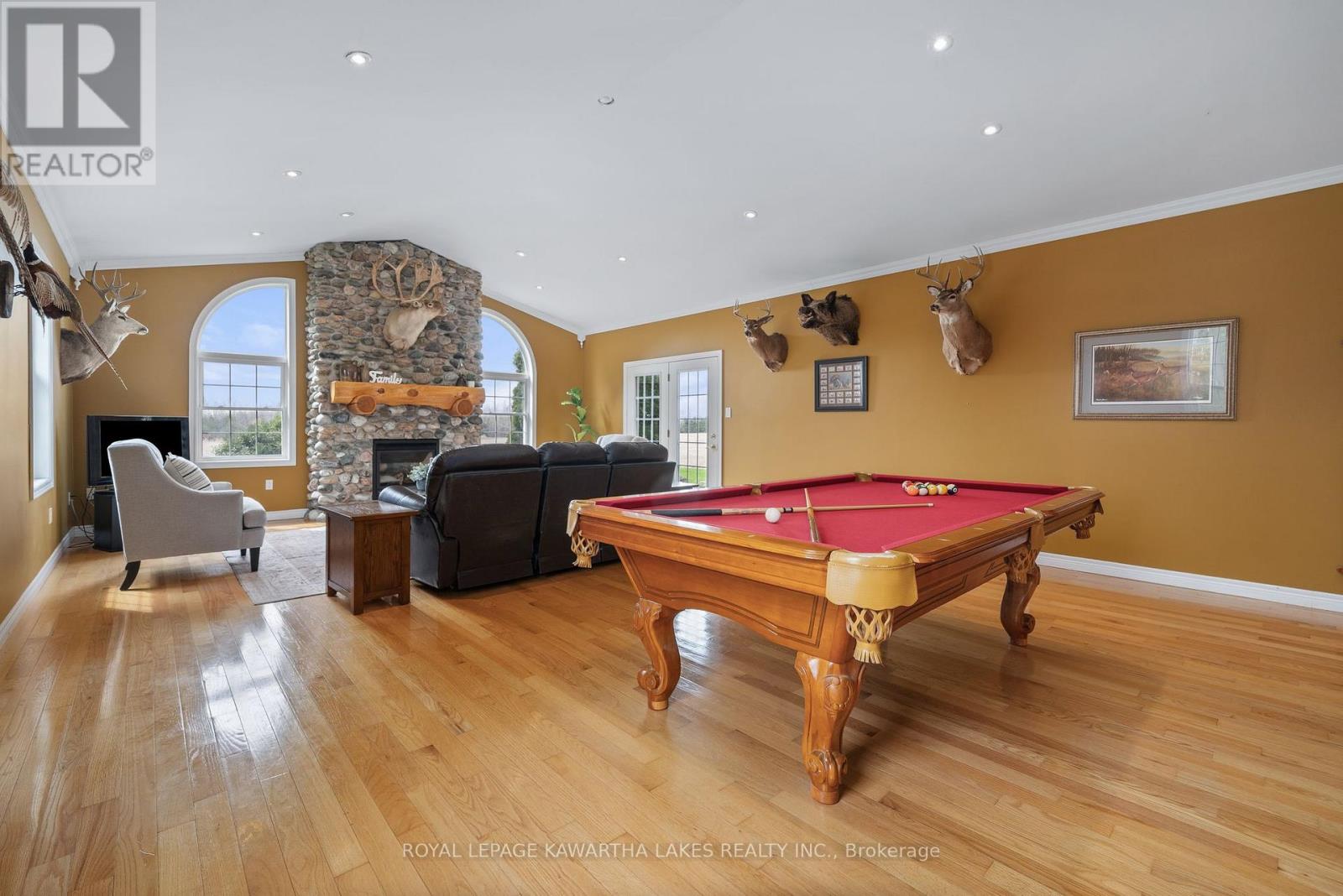 890 Woodville Road, Kawartha Lakes, Ontario  K0M 2T0 - Photo 21 - X12396313