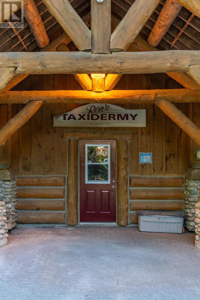 890 Woodville Road, Kawartha Lakes, Ontario  K0M 2T0 - Photo 45 - X12396313