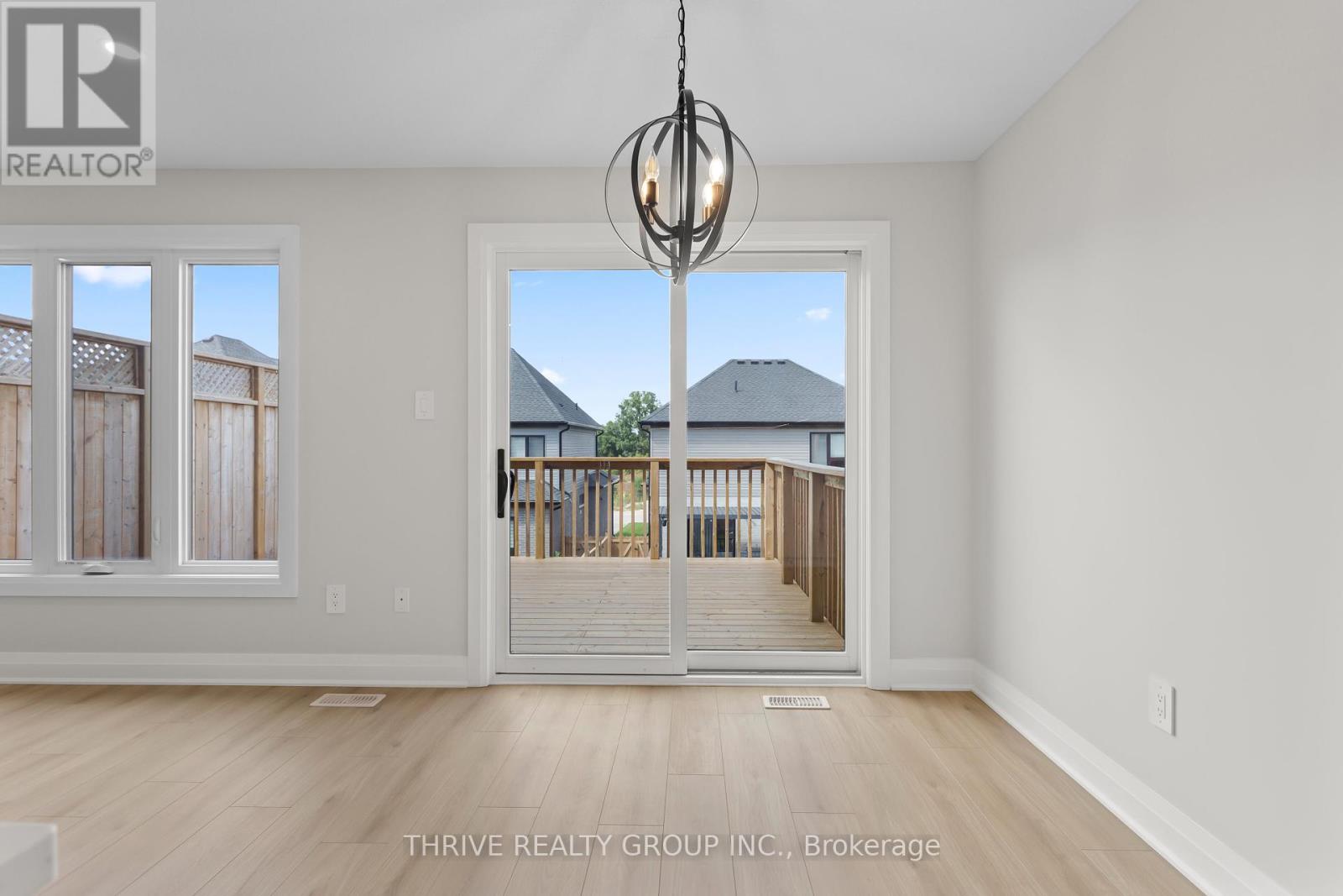 40 - 2261 Linkway Boulevard, London South, Ontario  N6K 0L4 - Photo 14 - X12396330