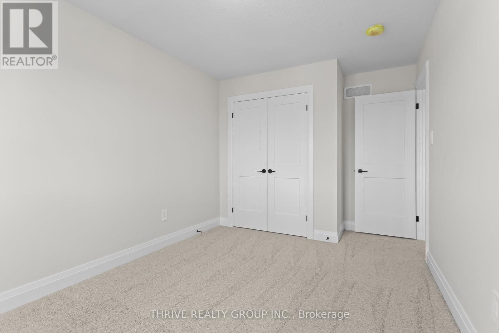 40 - 2261 Linkway Boulevard, London South, Ontario  N6K 0L4 - Photo 35 - X12396330