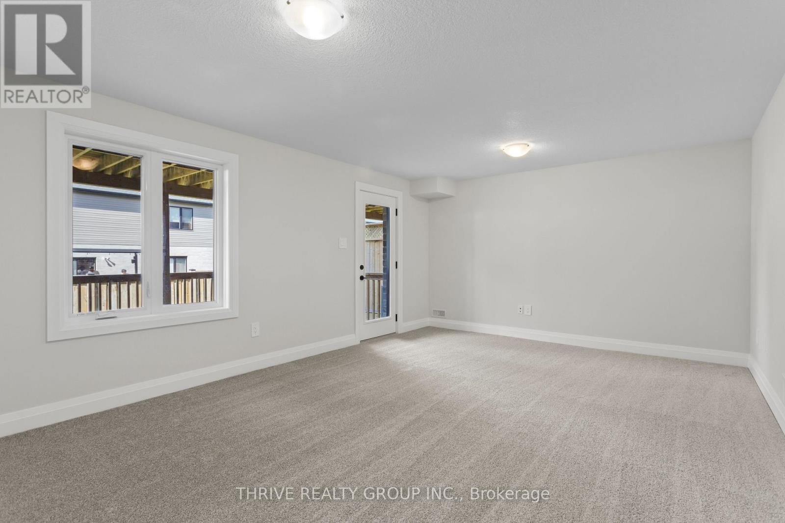 40 - 2261 Linkway Boulevard, London South, Ontario  N6K 0L4 - Photo 39 - X12396330