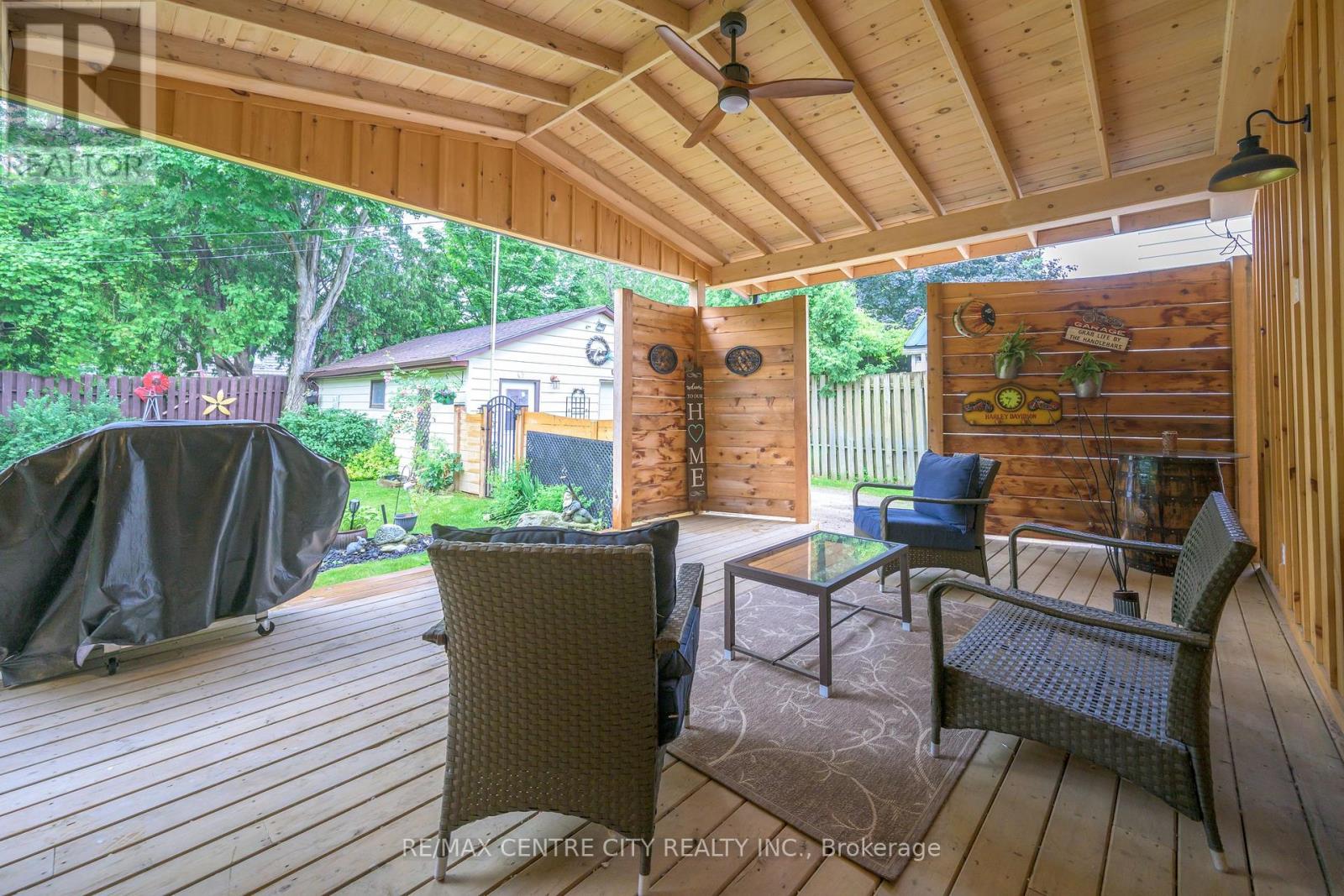 99 Wilson Avenue, London North, Ontario  N6H 1X8 - Photo 11 - X12396339