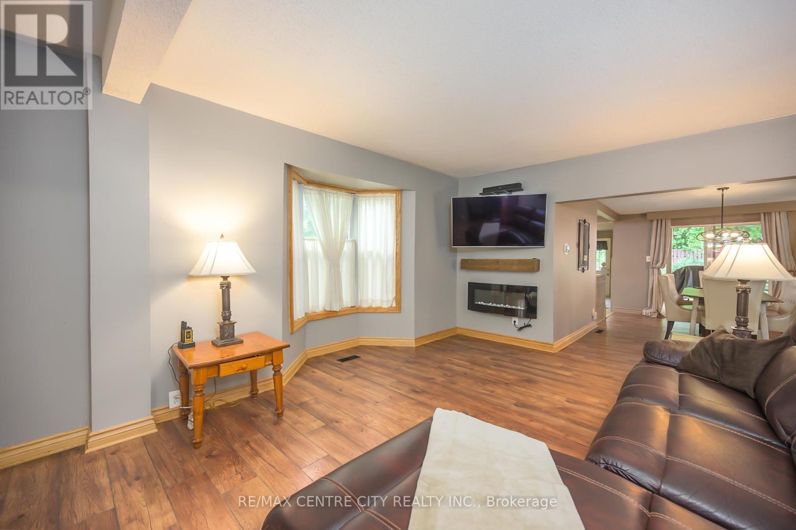 99 Wilson Avenue, London North, Ontario  N6H 1X8 - Photo 18 - X12396339