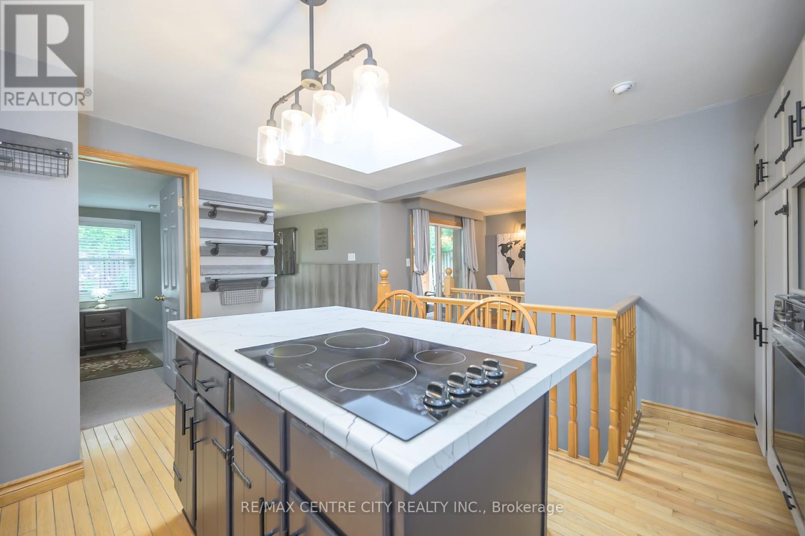 99 Wilson Avenue, London North, Ontario  N6H 1X8 - Photo 27 - X12396339