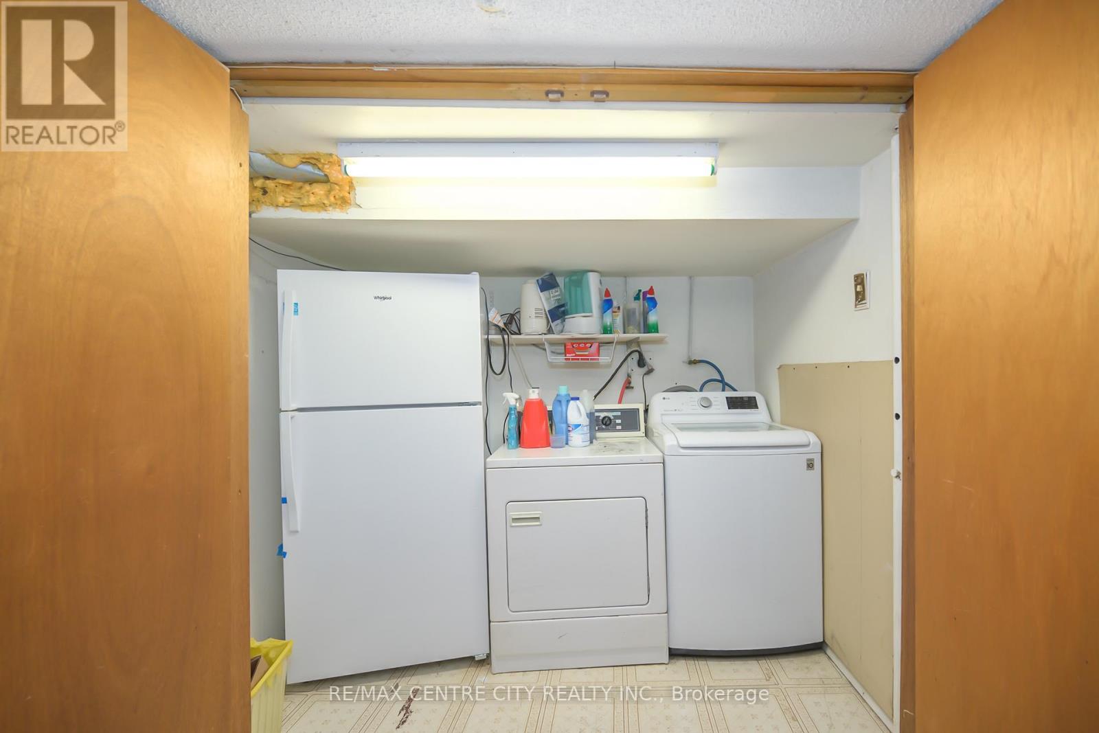 99 Wilson Avenue, London North, Ontario  N6H 1X8 - Photo 38 - X12396339
