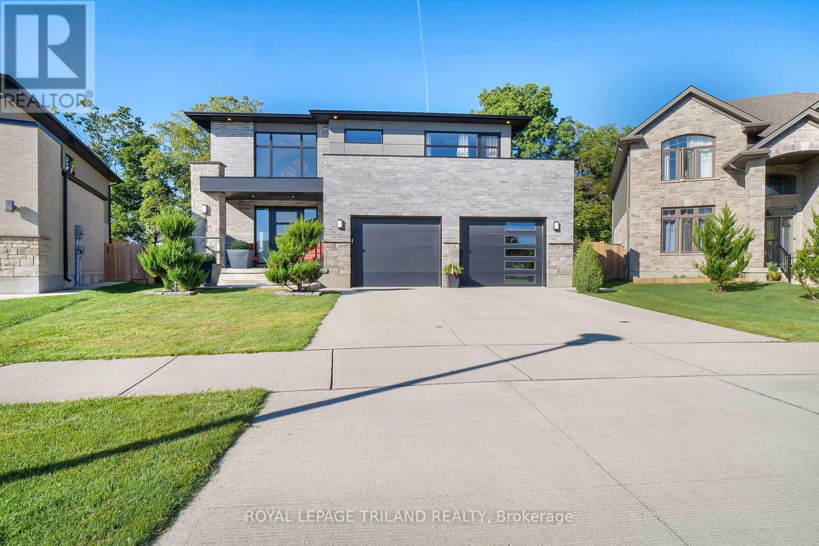 2438 Red Thorne Avenue, London South, Ontario  N6P 0E7 - Photo 2 - X12396359