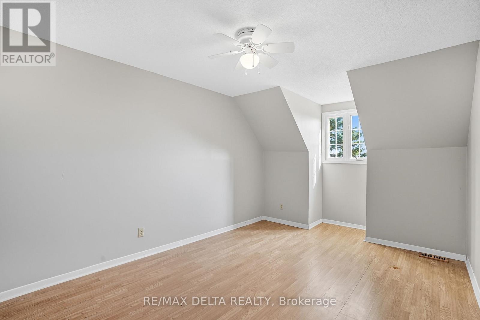 4254 Conc 20 Concession, The Nation, Ontario  K0C 2B0 - Photo 18 - X12396333