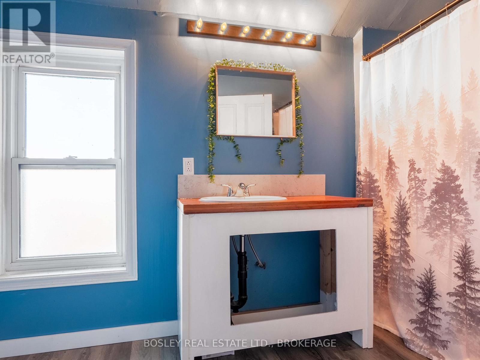 5080 Sherkston Road, Port Colborne, Ontario  L0S 1R0 - Photo 23 - X12396315