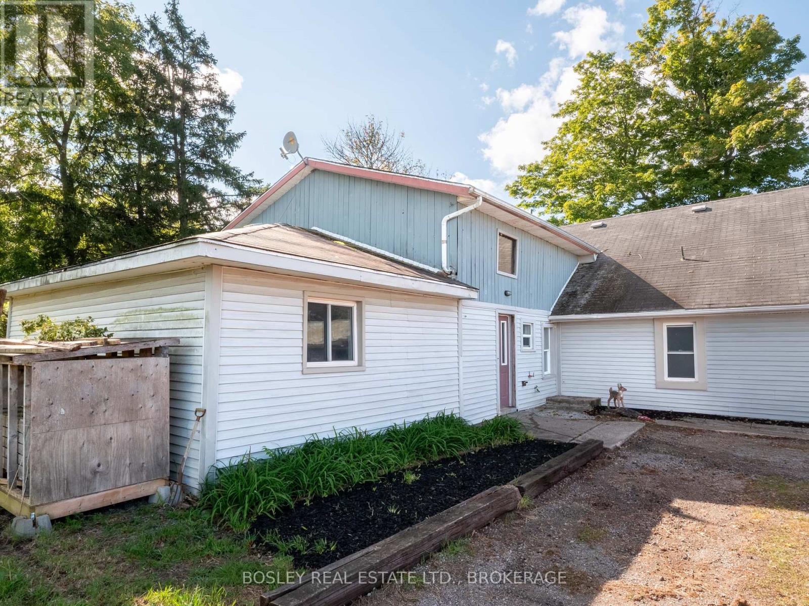 5080 Sherkston Road, Port Colborne, Ontario  L0S 1R0 - Photo 33 - X12396315