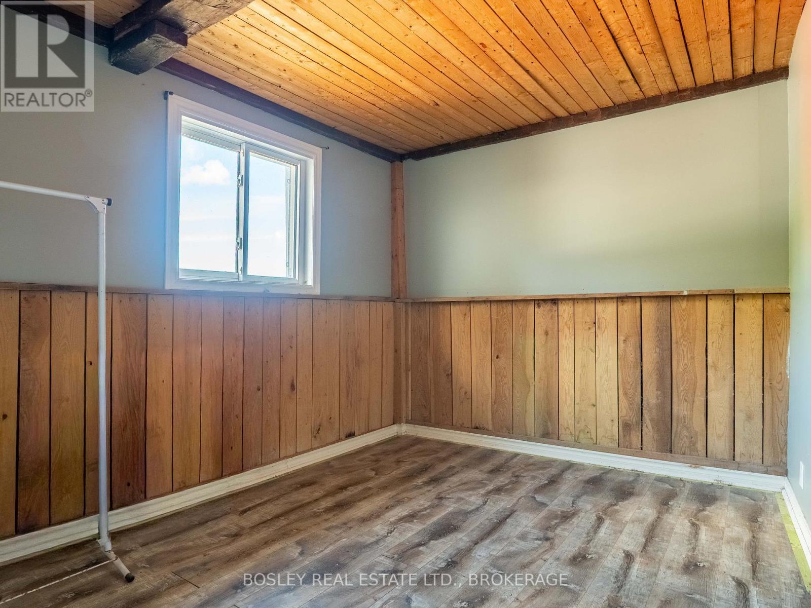 5080 Sherkston Road, Port Colborne, Ontario  L0S 1R0 - Photo 9 - X12396315