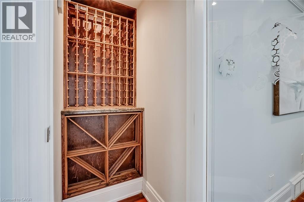 2428 Lakeshore Road, Burlington, Ontario  L7R 1C1 - Photo 17 - 40763356