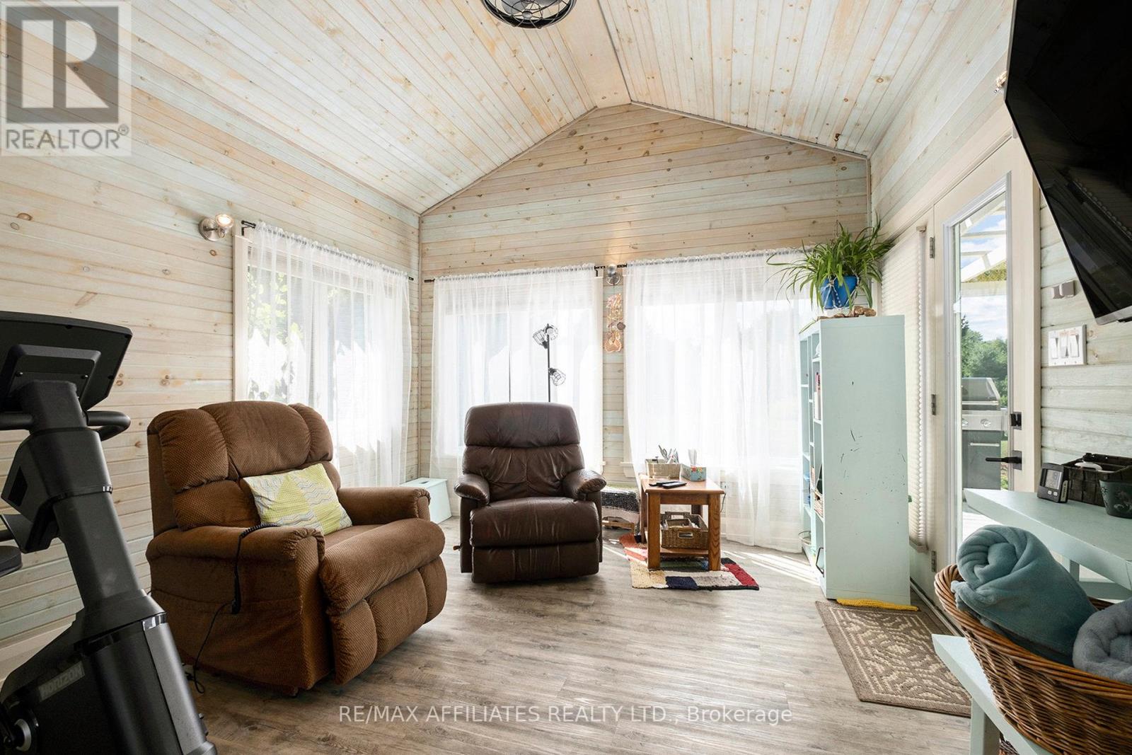 100 Summers Road, Rideau Lakes, Ontario  K0G 1E0 - Photo 32 - X12378793