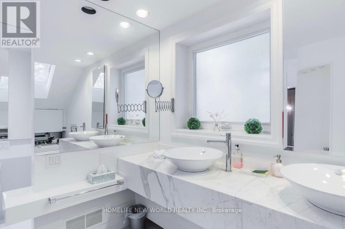 Property at 12 FLORENCE AVENUE image 4