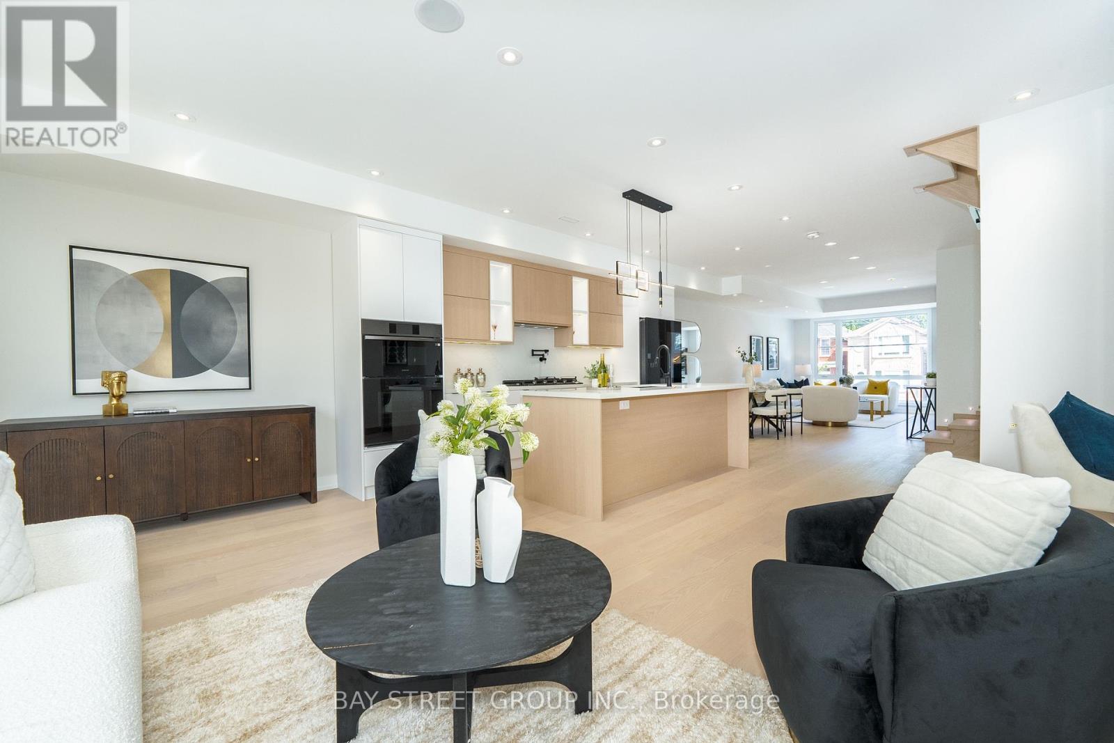 266 Westlake Avenue, Toronto (Woodbine-Lumsden), Ontario  M4C 4T6 - Photo 15 - E12396329