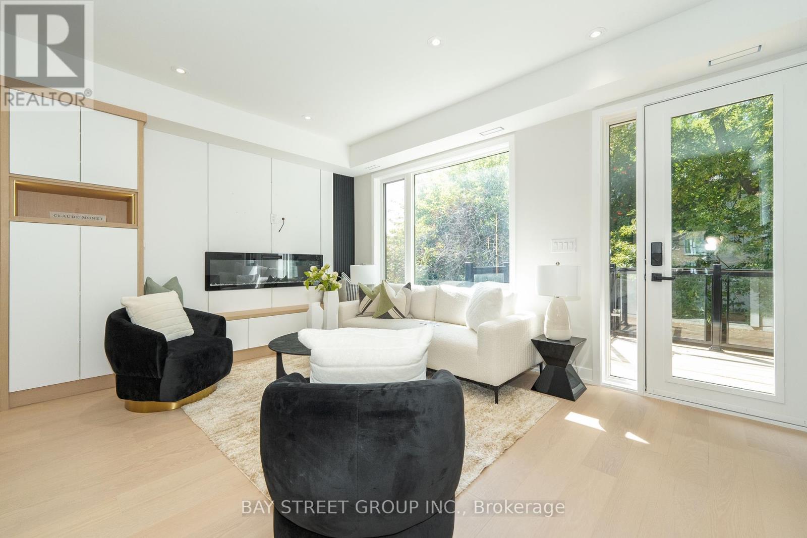 266 Westlake Avenue, Toronto (Woodbine-Lumsden), Ontario  M4C 4T6 - Photo 17 - E12396329