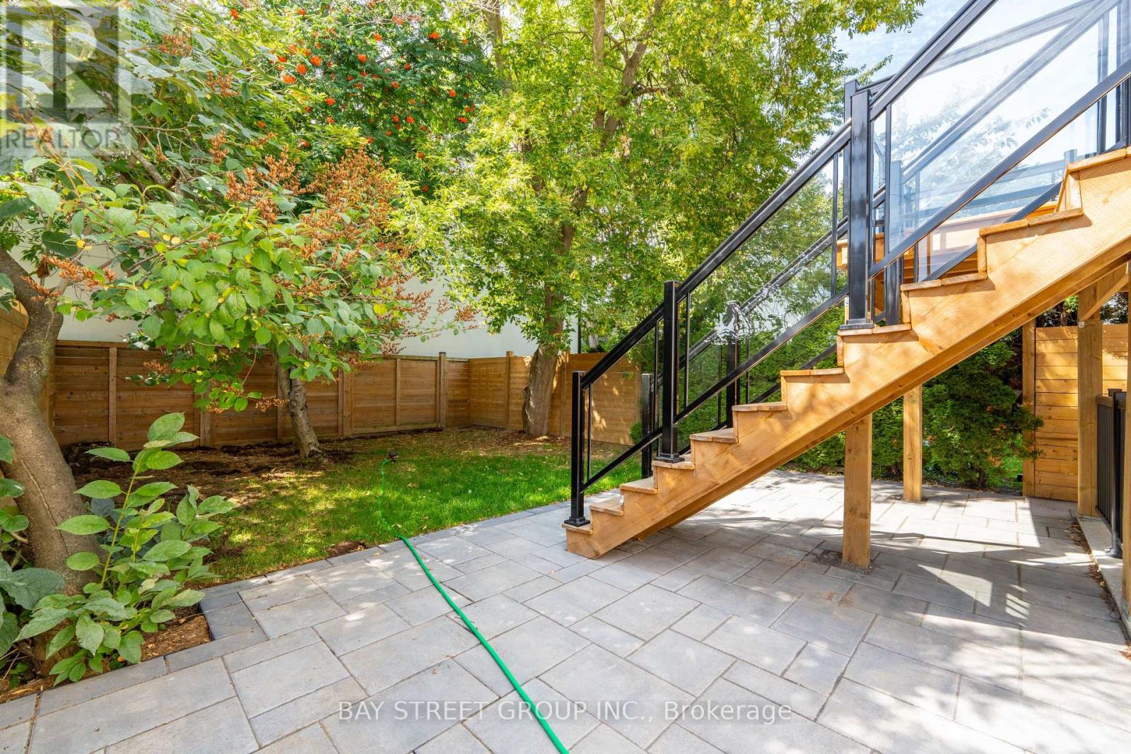 266 Westlake Avenue, Toronto (Woodbine-Lumsden), Ontario  M4C 4T6 - Photo 43 - E12396329