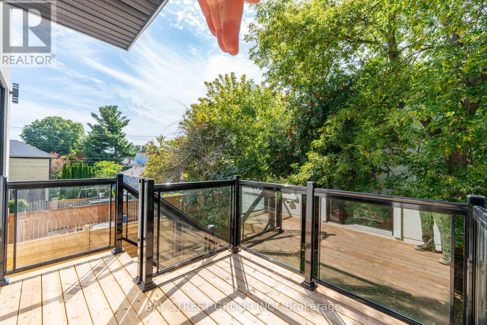 266 Westlake Avenue, Toronto (Woodbine-Lumsden), Ontario  M4C 4T6 - Photo 46 - E12396329