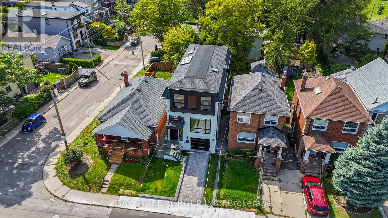 266 Westlake Avenue, Toronto (Woodbine-Lumsden), Ontario  M4C 4T6 - Photo 49 - E12396329