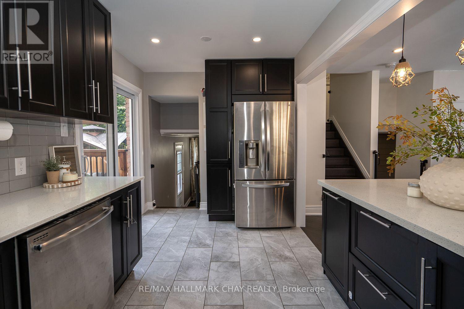 277 Tupper Boulevard, New Tecumseth, Ontario  L9R 1A8 - Photo 23 - N12396306