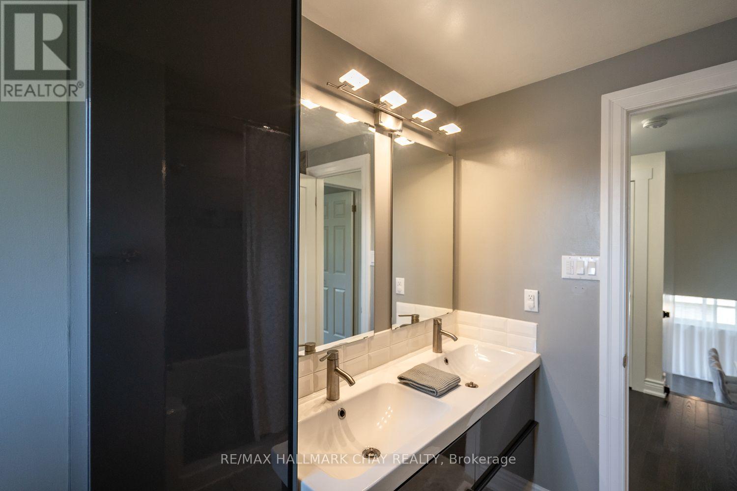 277 Tupper Boulevard, New Tecumseth, Ontario  L9R 1A8 - Photo 38 - N12396306