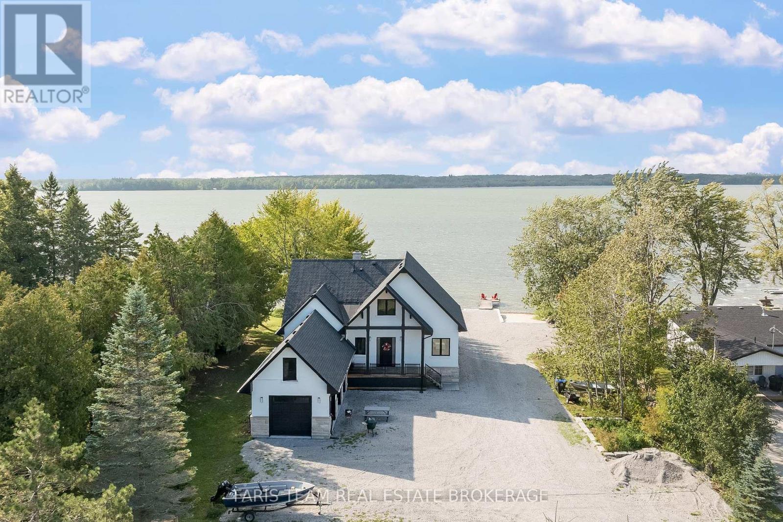 6158 Blue Bird Street, Orillia, Ontario  L3V 0K6 - Photo 3 - S12396310