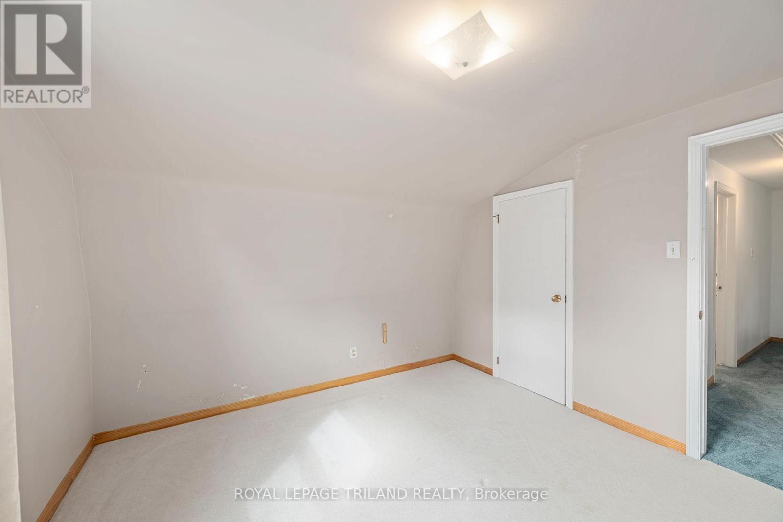 769 Haighton Road, London South, Ontario  N6K 1B4 - Photo 20 - X12393794
