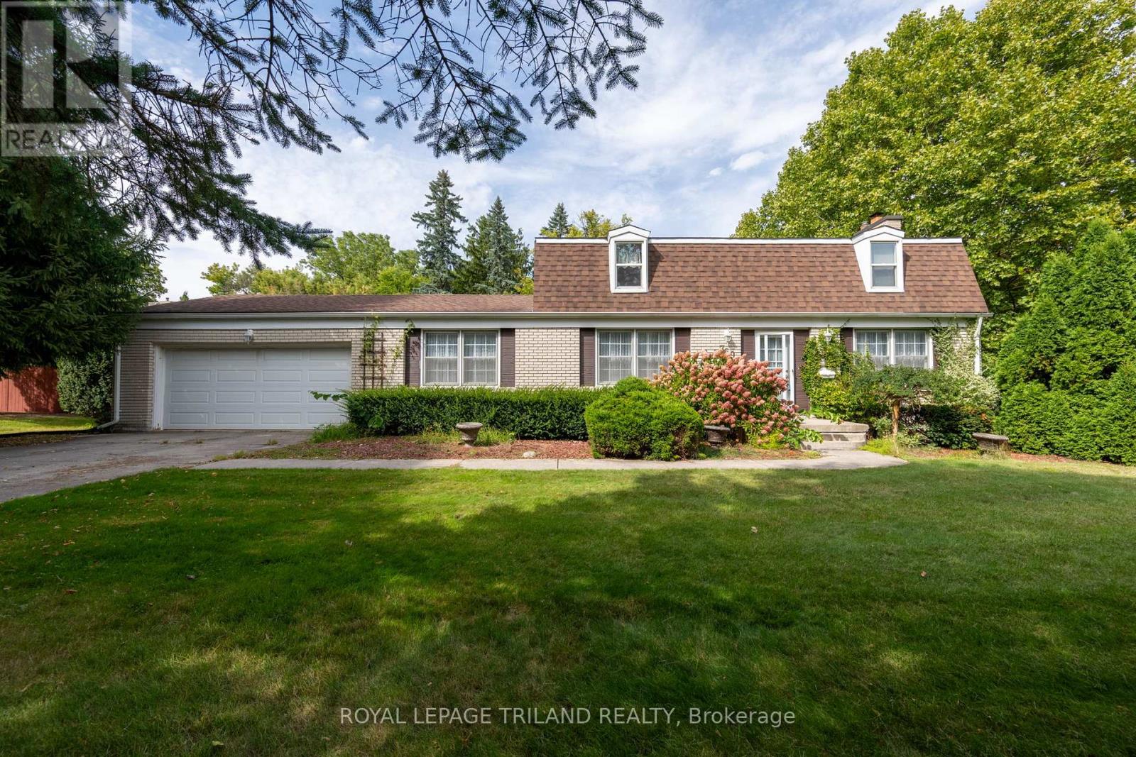 769 Haighton Road, London South, Ontario  N6K 1B4 - Photo 3 - X12393794