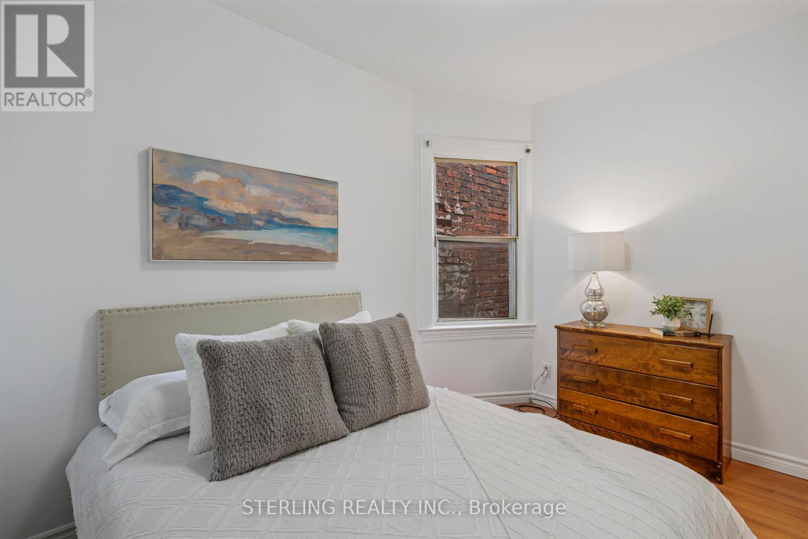 13 Auburn Avenue, Toronto, Ontario  M6H 2L6 - Photo 20 - W12396317