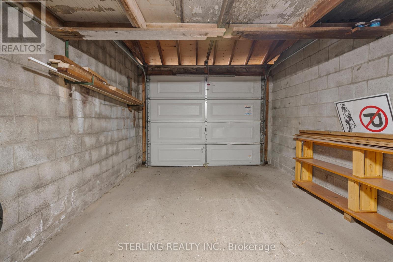 13 Auburn Avenue, Toronto, Ontario  M6H 2L6 - Photo 37 - W12396317
