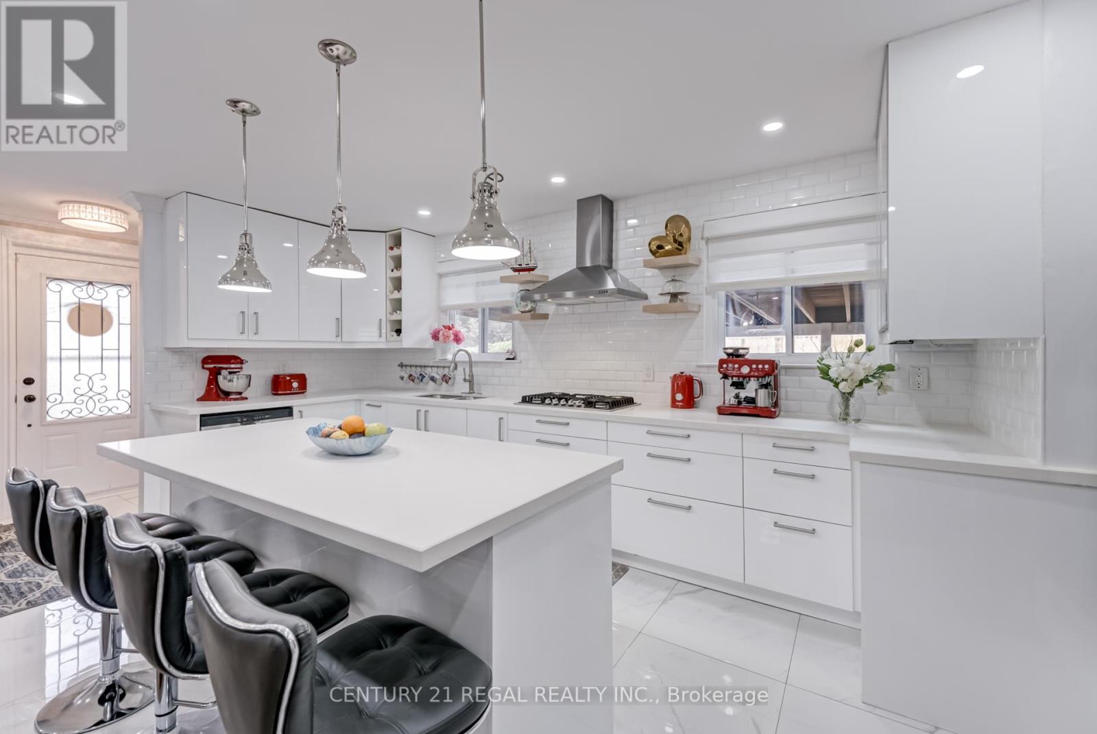 65 Fletcherdon Crescent, Toronto, Ontario  M3N 1S2 - Photo 15 - W12396332