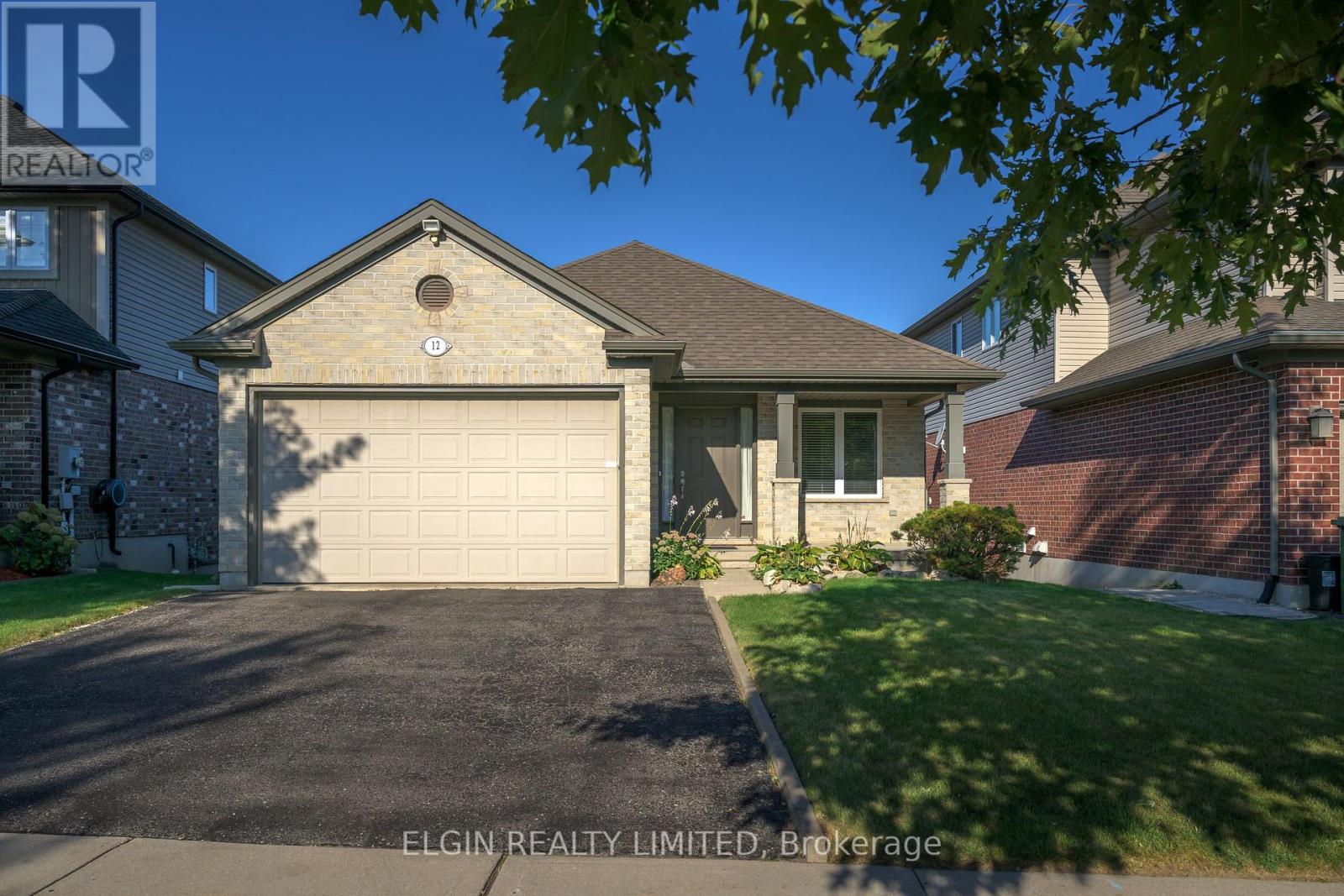 12 Peach Tree Boulevard, St. Thomas, Ontario  N5R 0B3 - Photo 2 - X12396389
