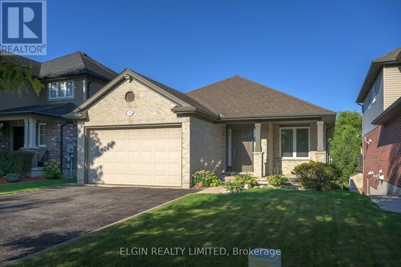 12 Peach Tree Boulevard, St. Thomas, Ontario  N5R 0B3 - Photo 3 - X12396389