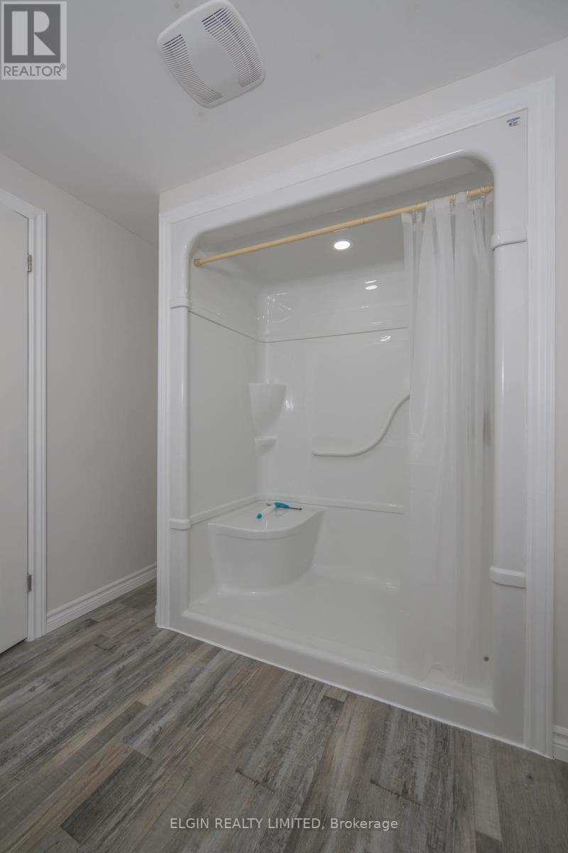 12 Peach Tree Boulevard, St. Thomas, Ontario  N5R 0B3 - Photo 31 - X12396389