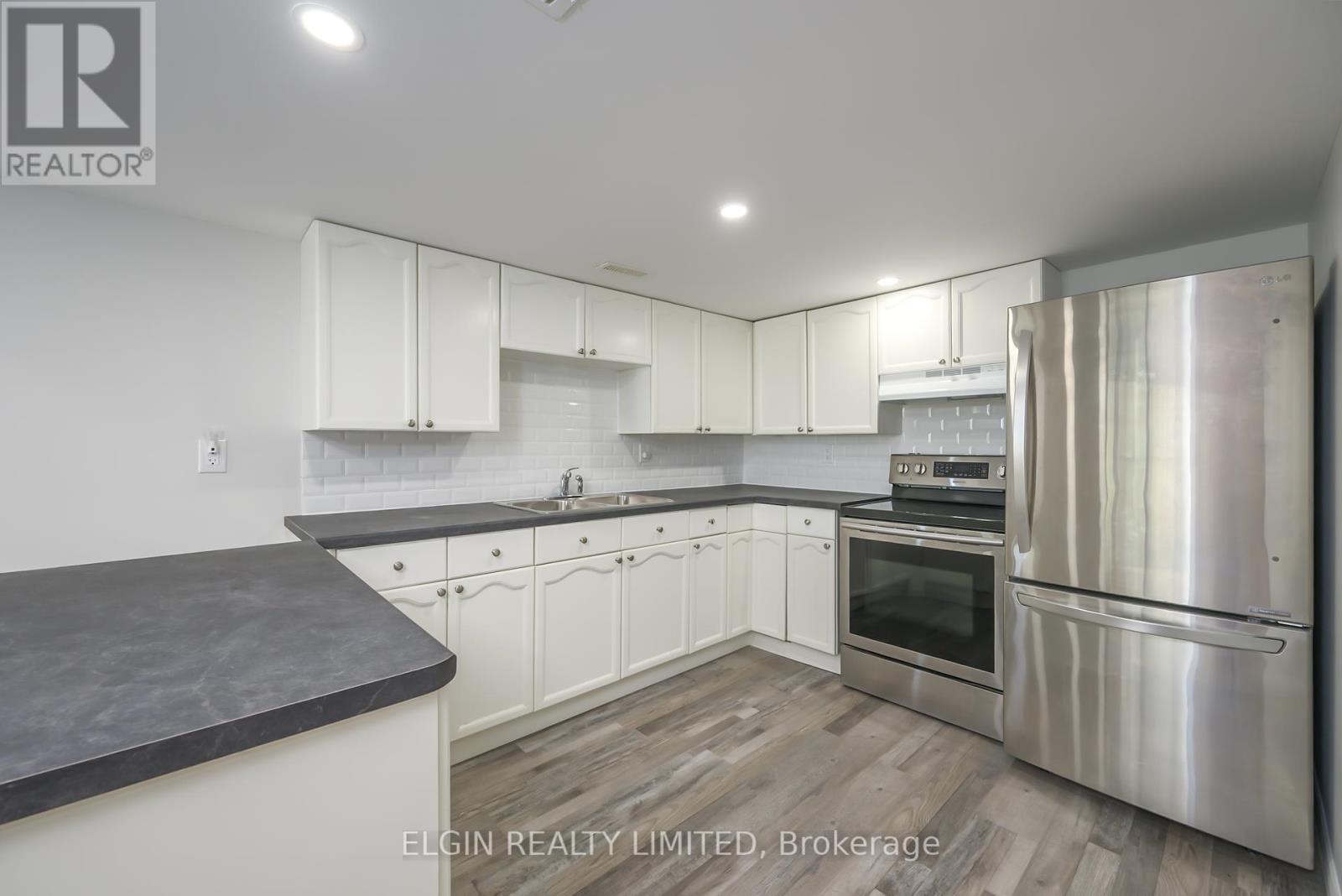 12 Peach Tree Boulevard, St. Thomas, Ontario  N5R 0B3 - Photo 34 - X12396389