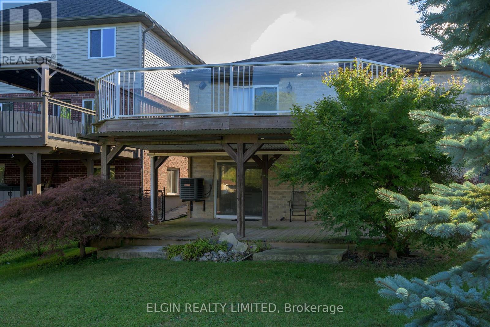 12 Peach Tree Boulevard, St. Thomas, Ontario  N5R 0B3 - Photo 7 - X12396389