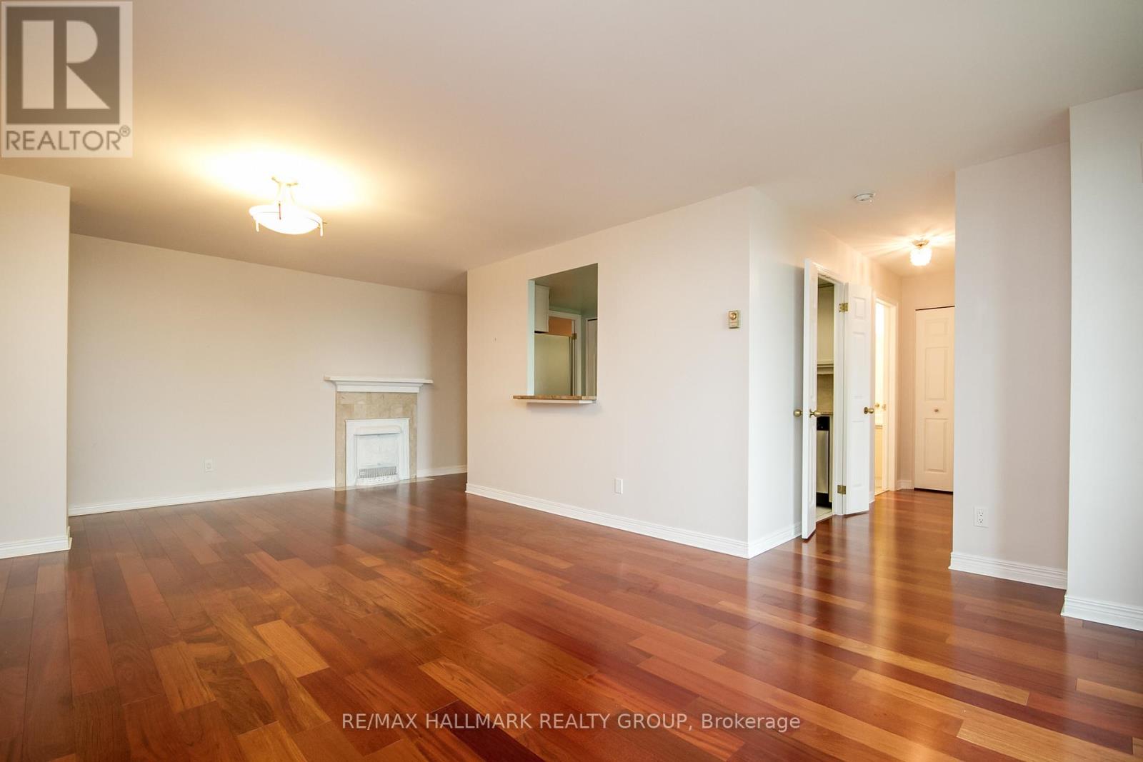 306 - 15 Murray Street, Ottawa, Ontario  K1N 9M5 - Photo 12 - X12396380