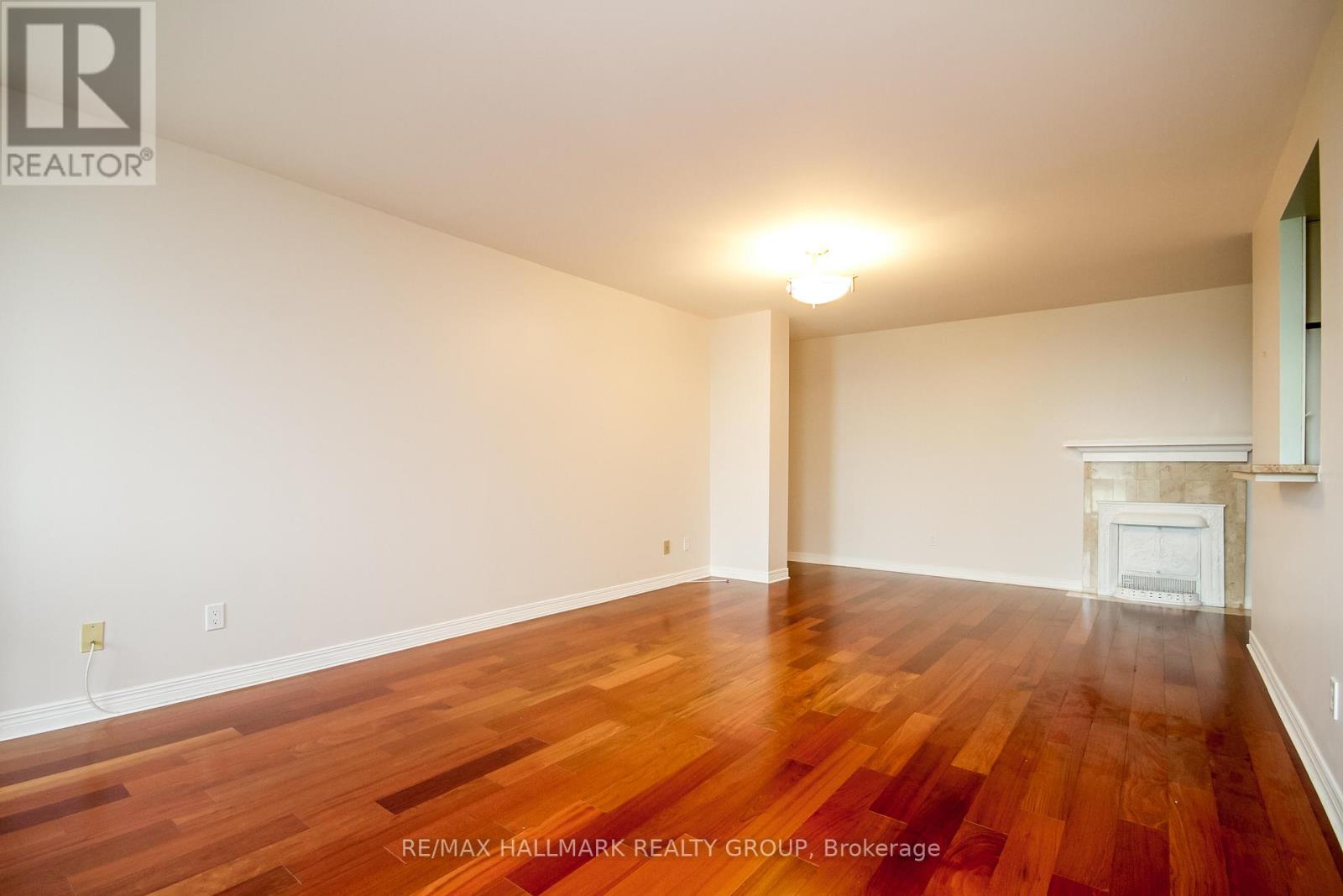 306 - 15 Murray Street, Ottawa, Ontario  K1N 9M5 - Photo 13 - X12396380