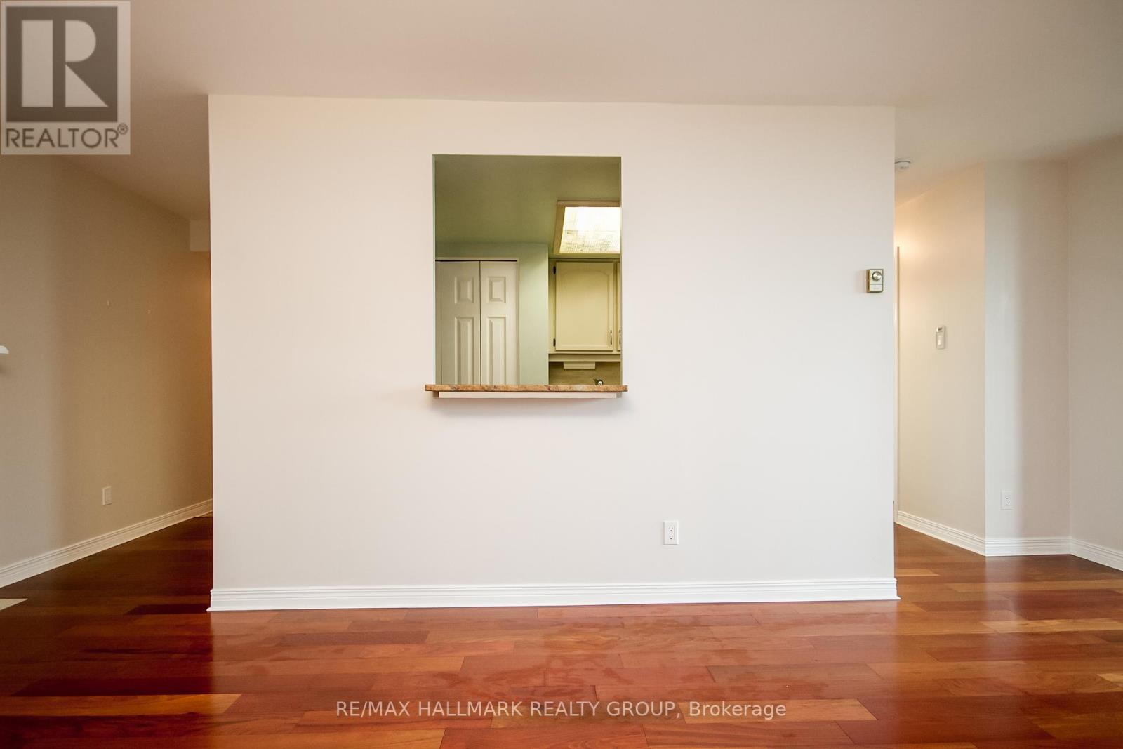 306 - 15 Murray Street, Ottawa, Ontario  K1N 9M5 - Photo 14 - X12396380
