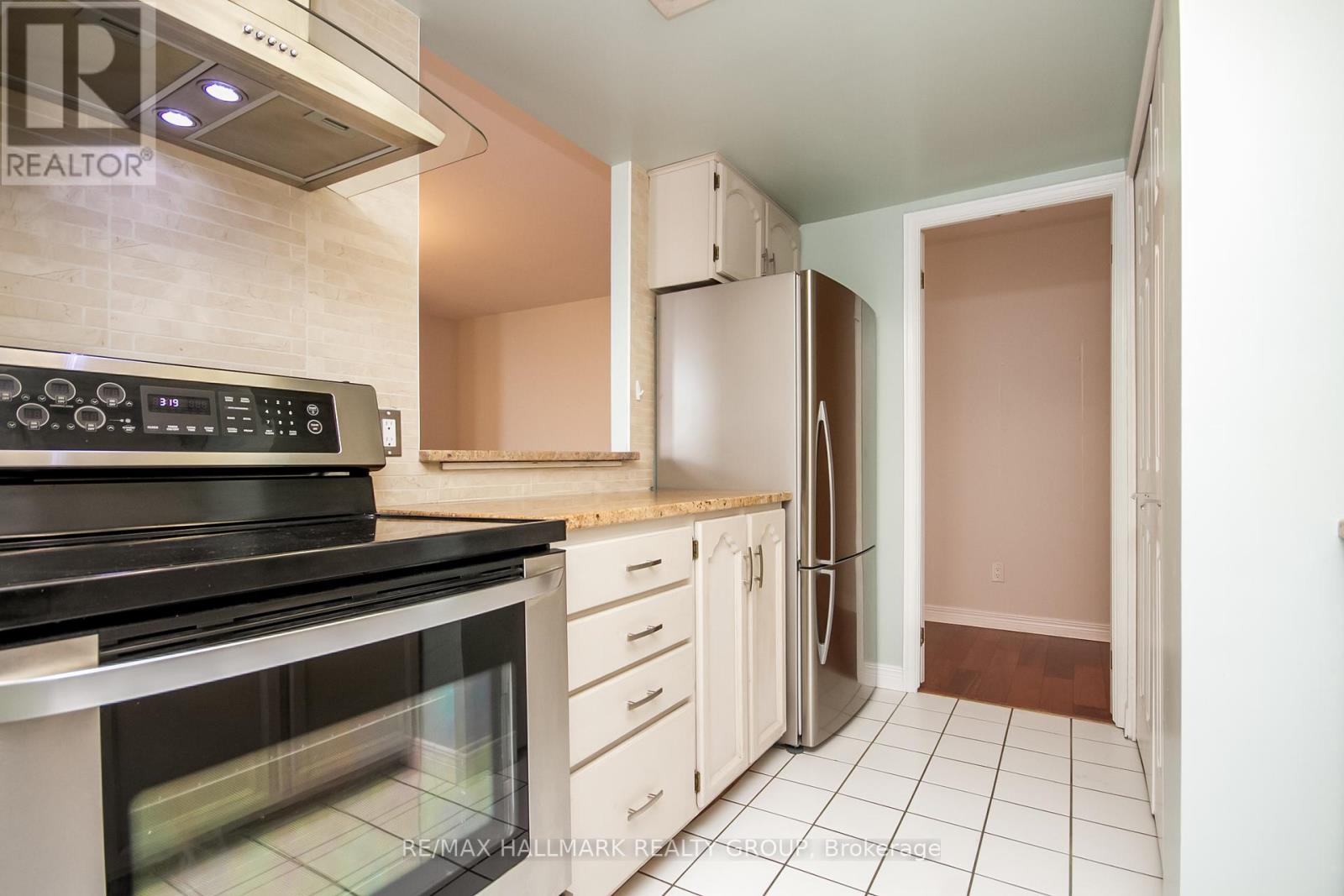 306 - 15 Murray Street, Ottawa, Ontario  K1N 9M5 - Photo 17 - X12396380