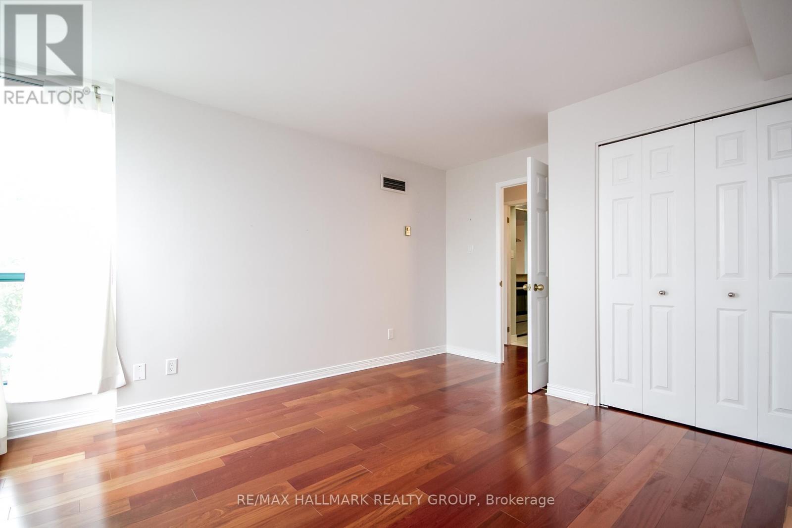 306 - 15 Murray Street, Ottawa, Ontario  K1N 9M5 - Photo 22 - X12396380