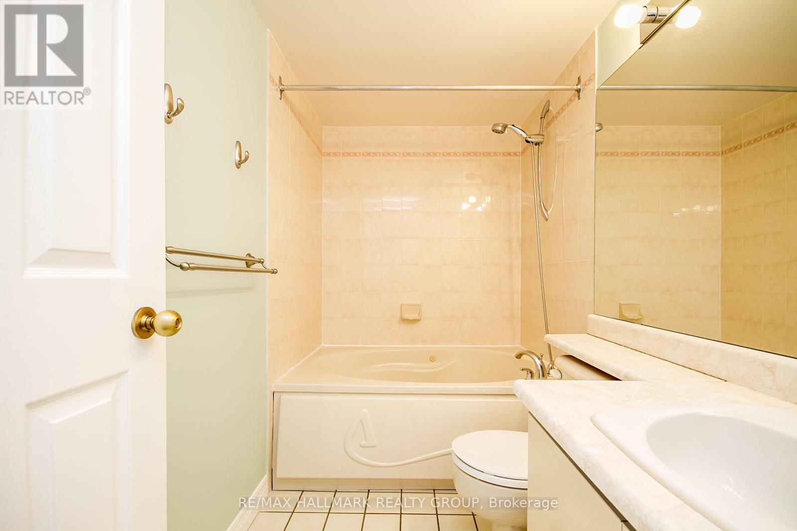 306 - 15 Murray Street, Ottawa, Ontario  K1N 9M5 - Photo 24 - X12396380