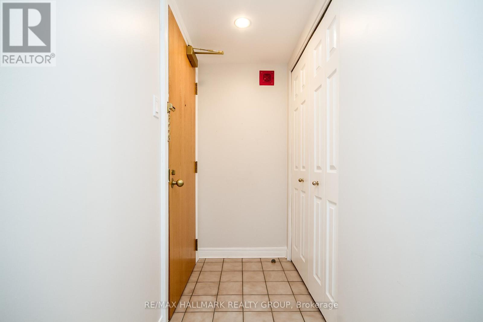 306 - 15 Murray Street, Ottawa, Ontario  K1N 9M5 - Photo 8 - X12396380