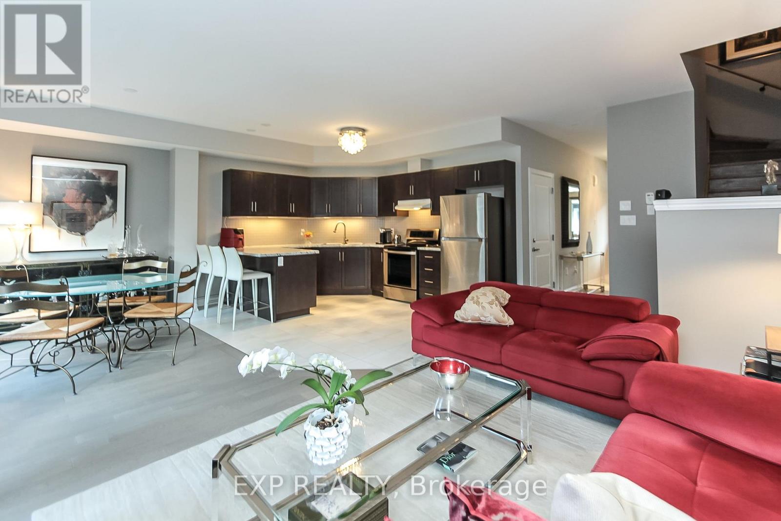 119 ROSIE STREET, blue mountains, Ontario