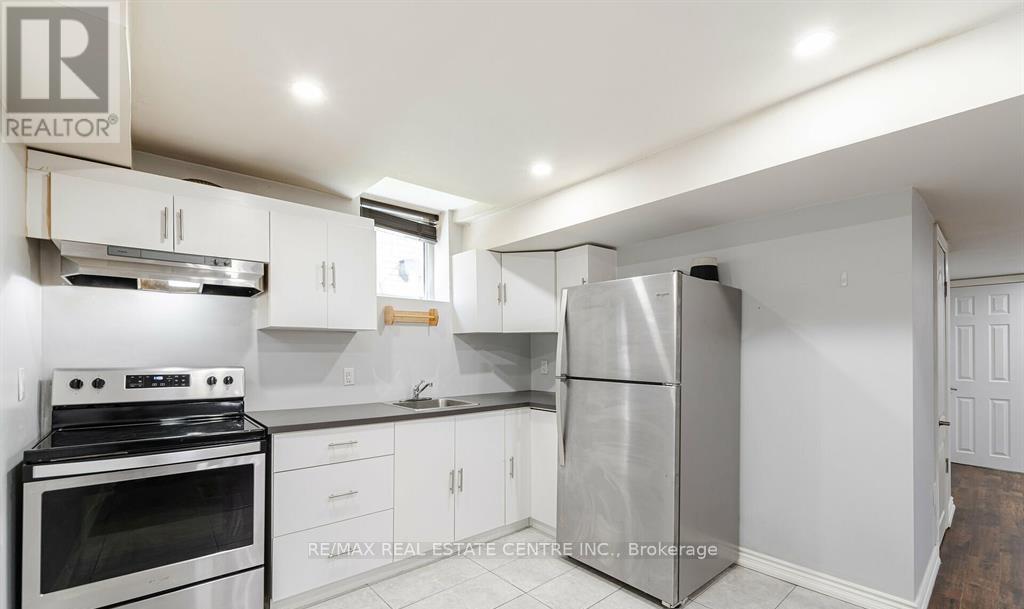 Bsmt - 110 Chaumont Drive, Hamilton, Ontario  L8J 0J8 - Photo 12 - X12396351