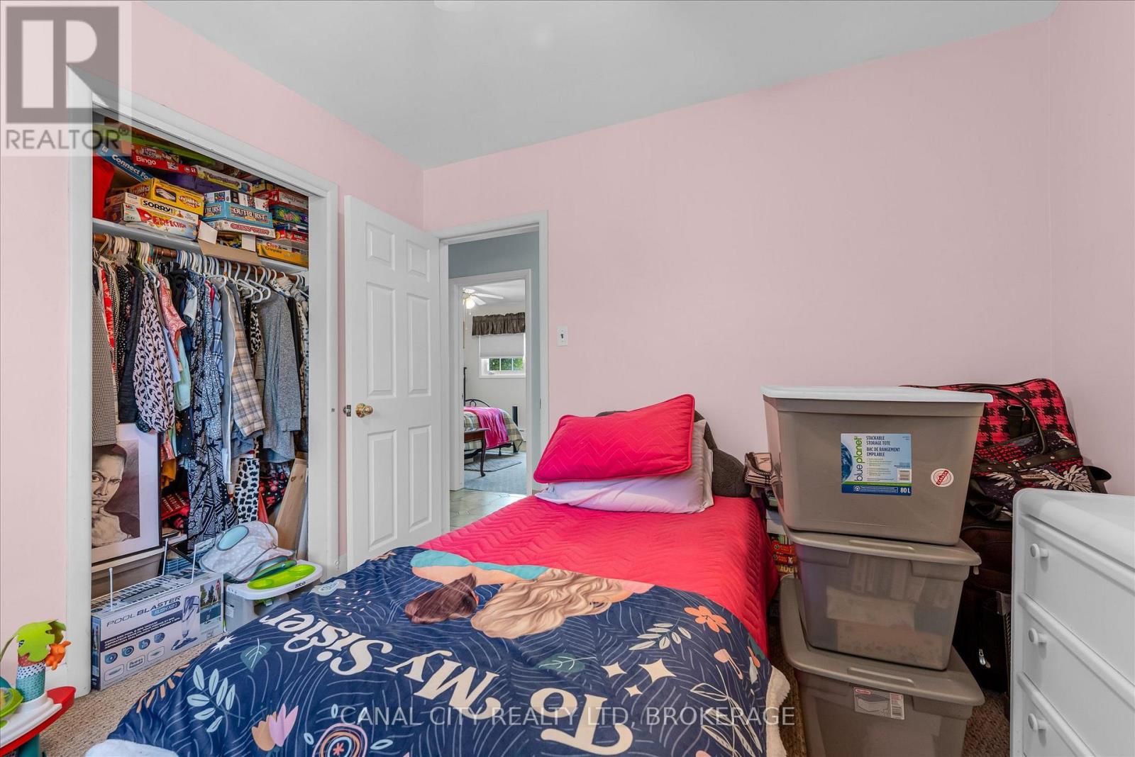 72 Maitland Street, Thorold, Ontario  L2V 3A9 - Photo 19 - X12396425