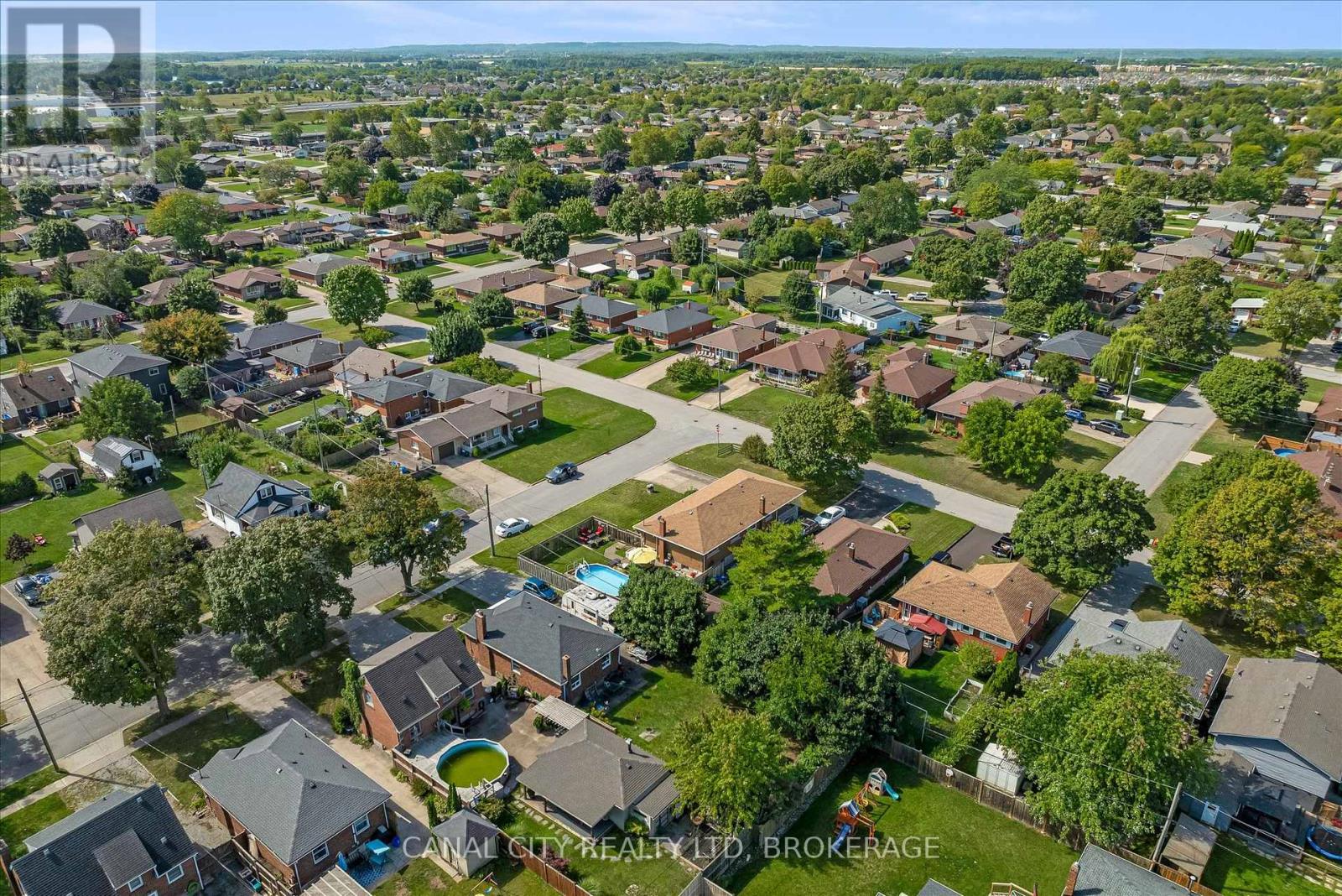 72 Maitland Street, Thorold, Ontario  L2V 3A9 - Photo 38 - X12396425